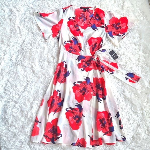 NWT Forever 21 'Contemporary' Wrap Dress - Sz S - Picture 5 of 7